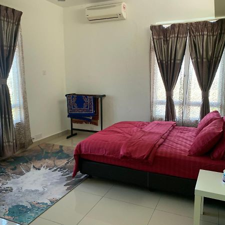 Kb Wakaf Che Yeh Apartment Kota Bharu Extérieur photo
