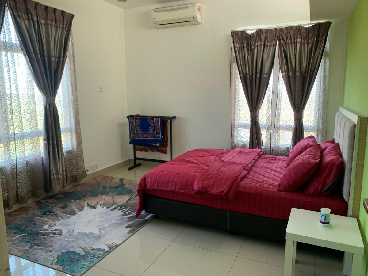 Kb Wakaf Che Yeh Apartment Kota Bharu Extérieur photo