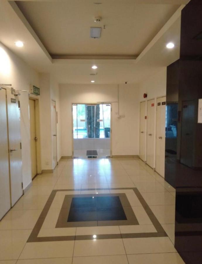 Kb Wakaf Che Yeh Apartment Kota Bharu Extérieur photo